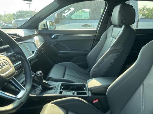 2022 Audi Q3 45 S line Premium Plus