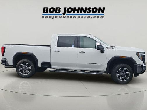 Summit White 2025 GMC Sierra 2500 SLT