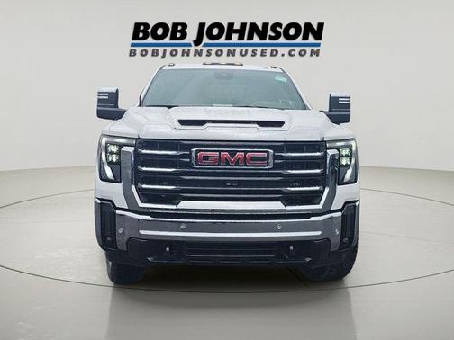 Summit White 2025 GMC Sierra 2500 SLT