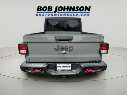 Sting-Gray Clearcoat 2023 Jeep Gladiator Rubicon