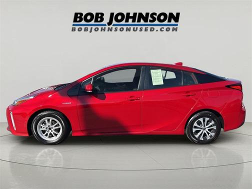2021 Toyota Prius LE