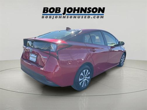 2021 Toyota Prius LE