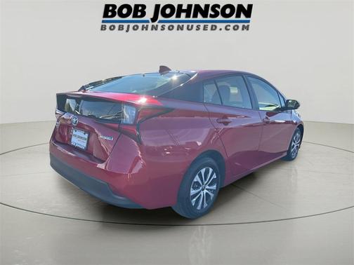 2021 Toyota Prius LE