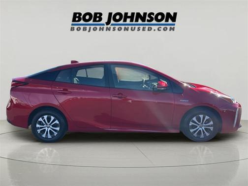 2021 Toyota Prius LE
