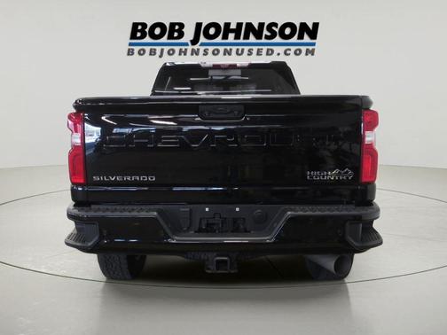 Black 2022 Chevrolet Silverado 2500 High Country