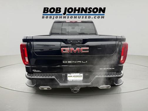 Onyx Black 2022 GMC Sierra 1500 Denali