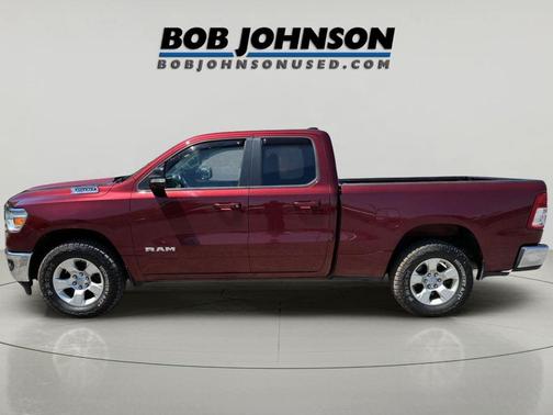 Delmonico Red Pearlcoat 2022 RAM 1500 Big Horn/Lone Star