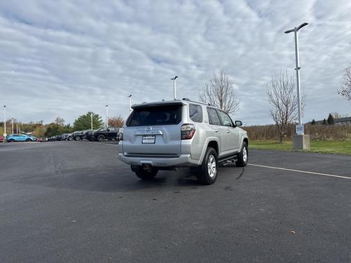 2022 Toyota 4Runner SR5 Premium