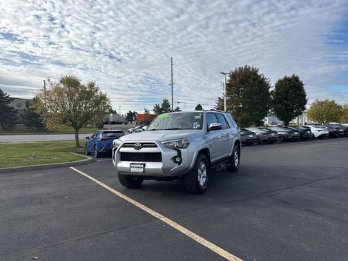 2022 Toyota 4Runner SR5 Premium