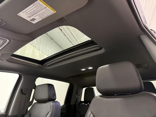 Silver Ice Metallic 2020 Chevrolet Silverado 1500 LT Trail Boss