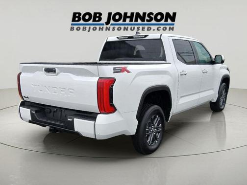 Ice Cap 2025 Toyota Tundra SR5