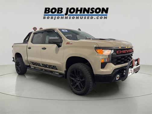 2022 Chevrolet Silverado 1500 Custom Trail Boss