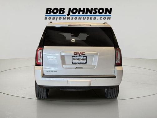 White Frost Tricoat 2018 GMC Yukon SLT Standard Edition