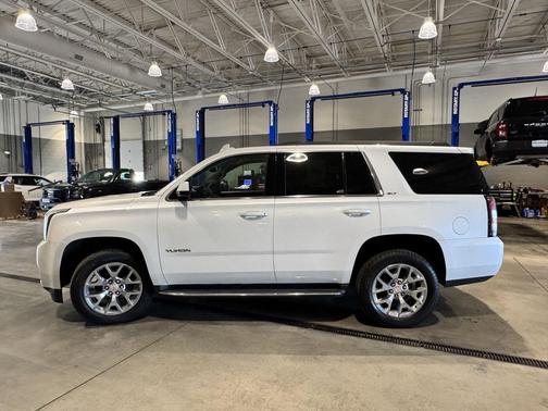 White Frost Tricoat 2018 GMC Yukon SLT Standard Edition