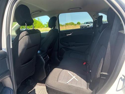 2018 Ford Edge SE