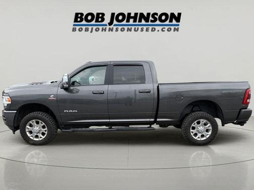 Granite Crystal Metallic Clearcoat 2023 RAM 2500 Laramie Crew Cab 4x4 6'4' Box