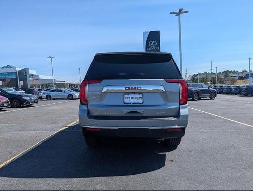 Sterling Metallic 2023 GMC Yukon SLT