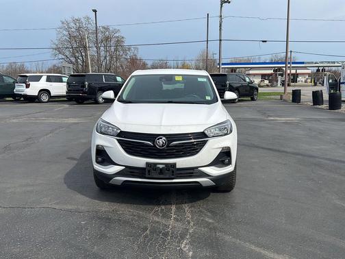 Summit White 2022 Buick Encore GX Preferred