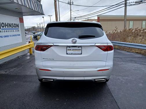 2024 Buick Enclave Premium FWD