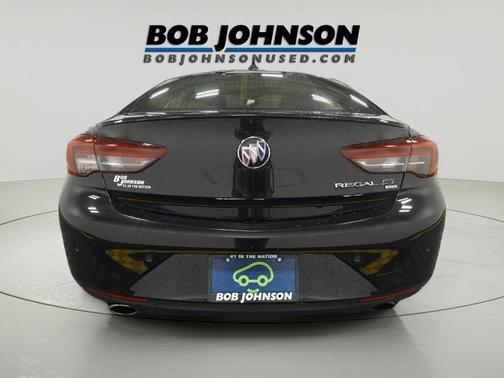 Ebony Twilight Metallic 2020 Buick Regal Sportback AWD Essence
