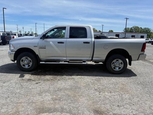 Bright Silver Metallic Clearcoat 2015 RAM 2500 Tradesman