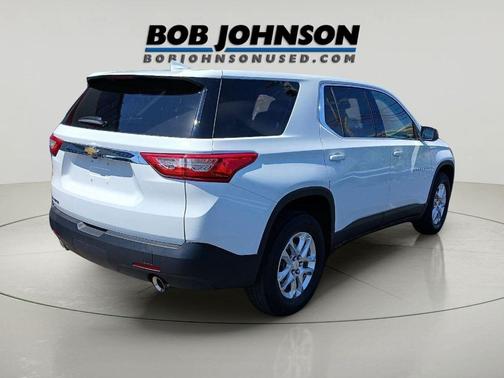 Summit White 2021 Chevrolet Traverse LS