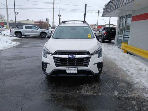 2025 Subaru Ascent Limited 8-Passenger