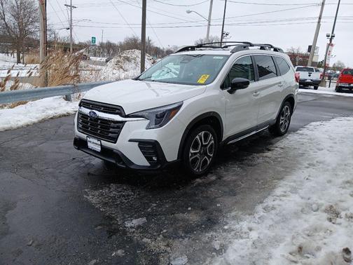 2025 Subaru Ascent Limited 8-Passenger