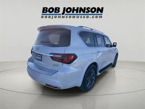 2024 INFINITI QX80 SENSORY AWD