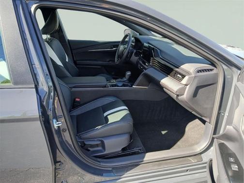 Underground 2026 Toyota Camry SE