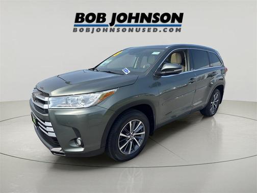 2018 Toyota Highlander SE