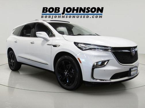 White Frost Tricoat 2024 Buick Enclave Essence AWD