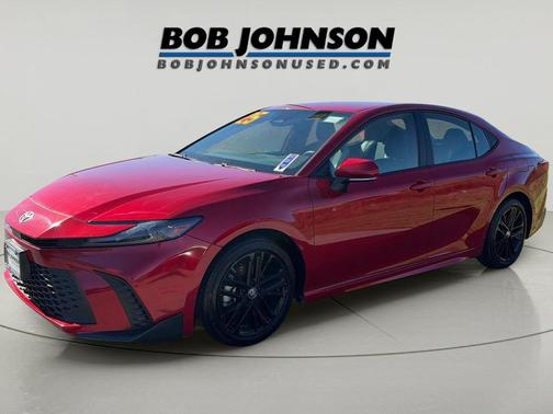 Supersonic Red 2025 Toyota Camry SE