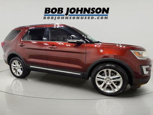 Bronze Fire Metallic Tinted Clearcoat 2016 Ford Explorer XLT
