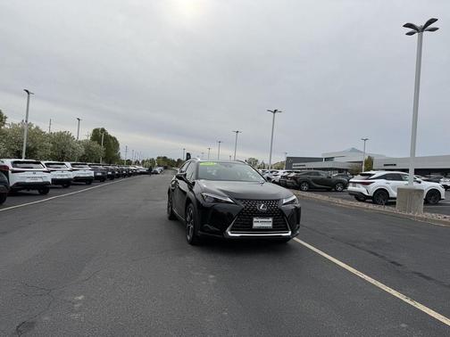 Obsidian 2023 Lexus UX 250h Base