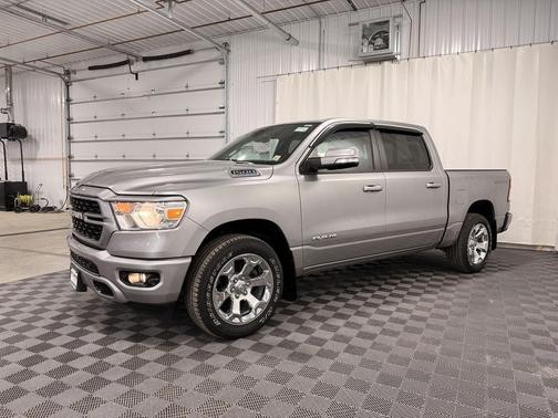 Billet Silver Metallic Clearcoat 2022 RAM 1500 Big Horn/Lone Star