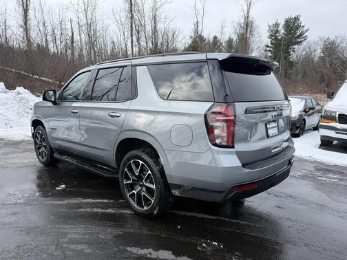 2023 Chevrolet Tahoe 4WD RST