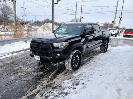 2017 Toyota Tacoma Base