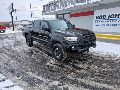 2017 Toyota Tacoma Base