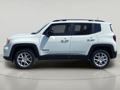 Alpine White Clearcoat 2022 Jeep Renegade Latitude