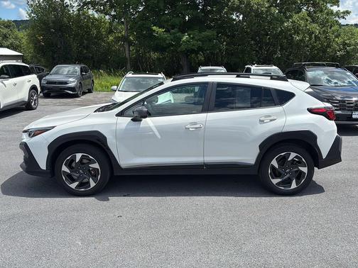 Crystal White Pearl 2024 Subaru Crosstrek Limited