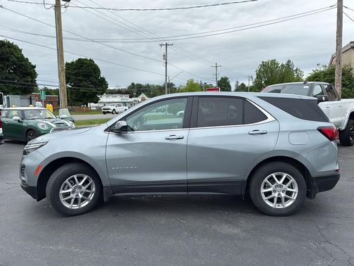 Sterling Gray Metallic 2024 Chevrolet Equinox 1LT