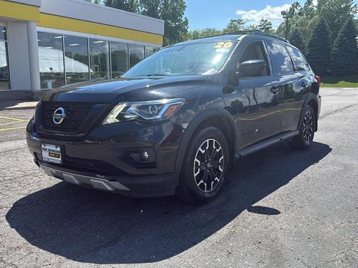 Magnetic Black Pearl 2020 Nissan Pathfinder SV 4WD