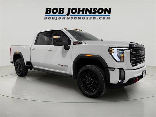 2024 GMC Sierra 2500 AT4