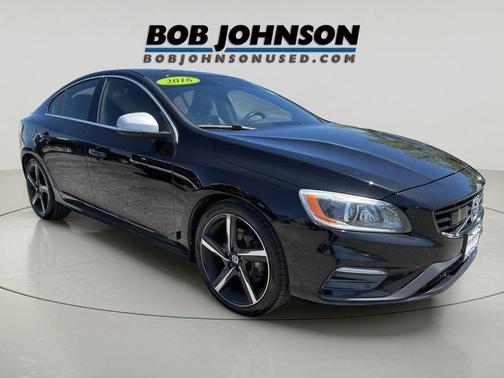 Onyx Black Metallic 2016 Volvo S60 T6 Drive-E R-Design Platinum