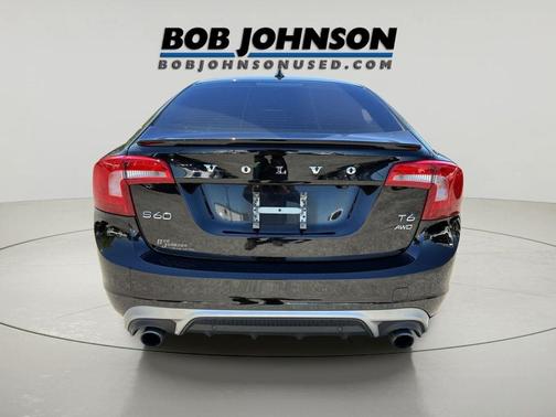 Onyx Black Metallic 2016 Volvo S60 T6 Drive-E R-Design Platinum
