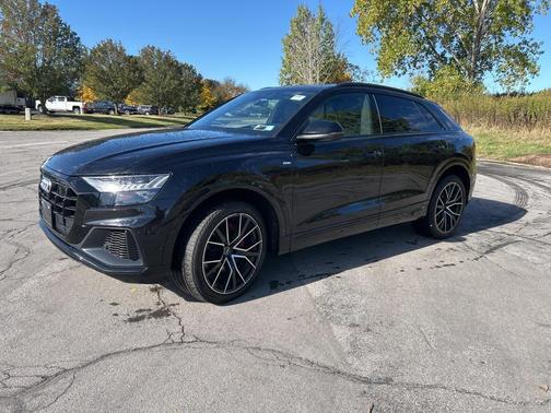 2021 Audi Q8 55 Prestige