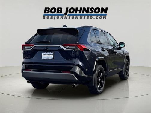 2021 Toyota RAV4 Hybrid SE