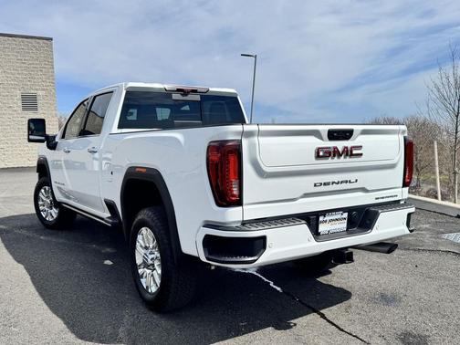 Summit White 2023 GMC Sierra 2500 Denali