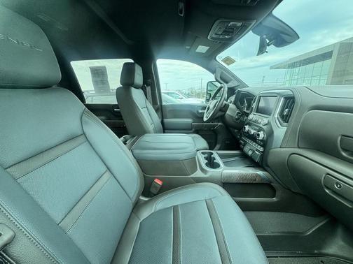 Summit White 2023 GMC Sierra 2500 Denali